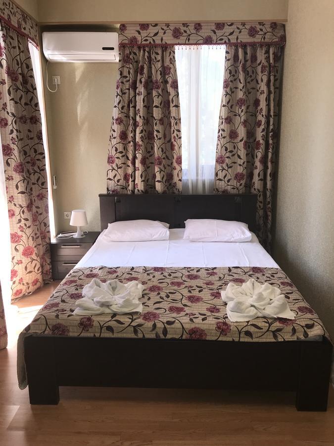 Hotel Lernest New Athos Zewnętrze zdjęcie